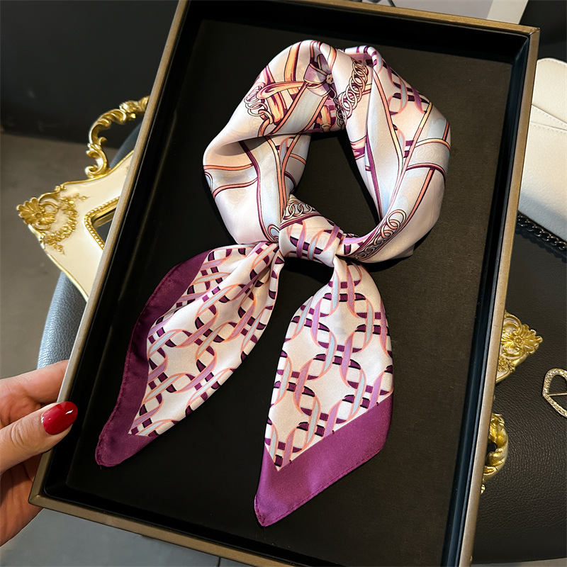 Foulard carré de luxe pour fem - Scarf Silk Square avis et prix