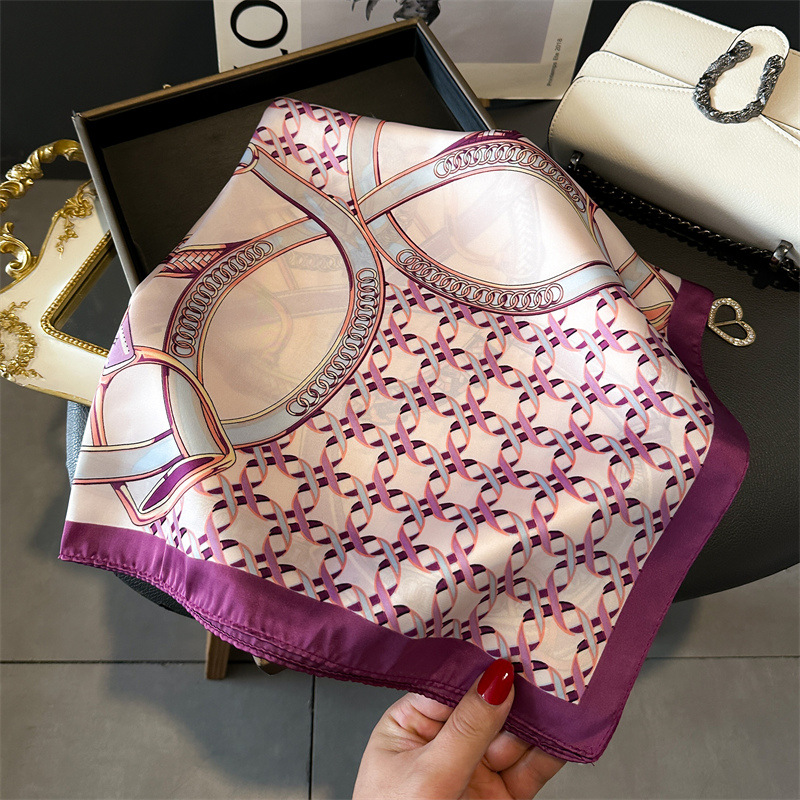 Foulard carré de luxe pour fem - Scarf Silk Square avis et prix
